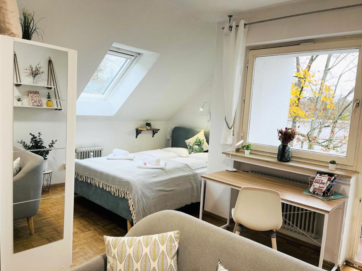 Stylisches Apartment / Netflix / Balkon Bochum Exterior foto